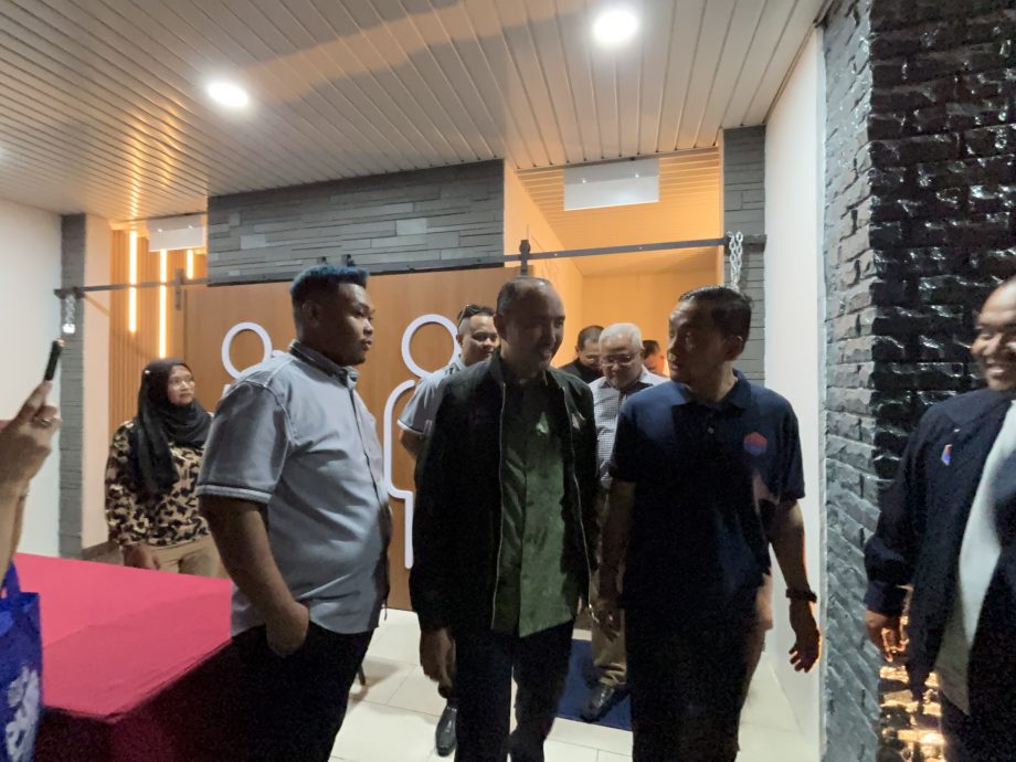 (已签发)柔:**版三配文**嘉福尼:新山市区“五星级公厕” 将是其他公厕模范