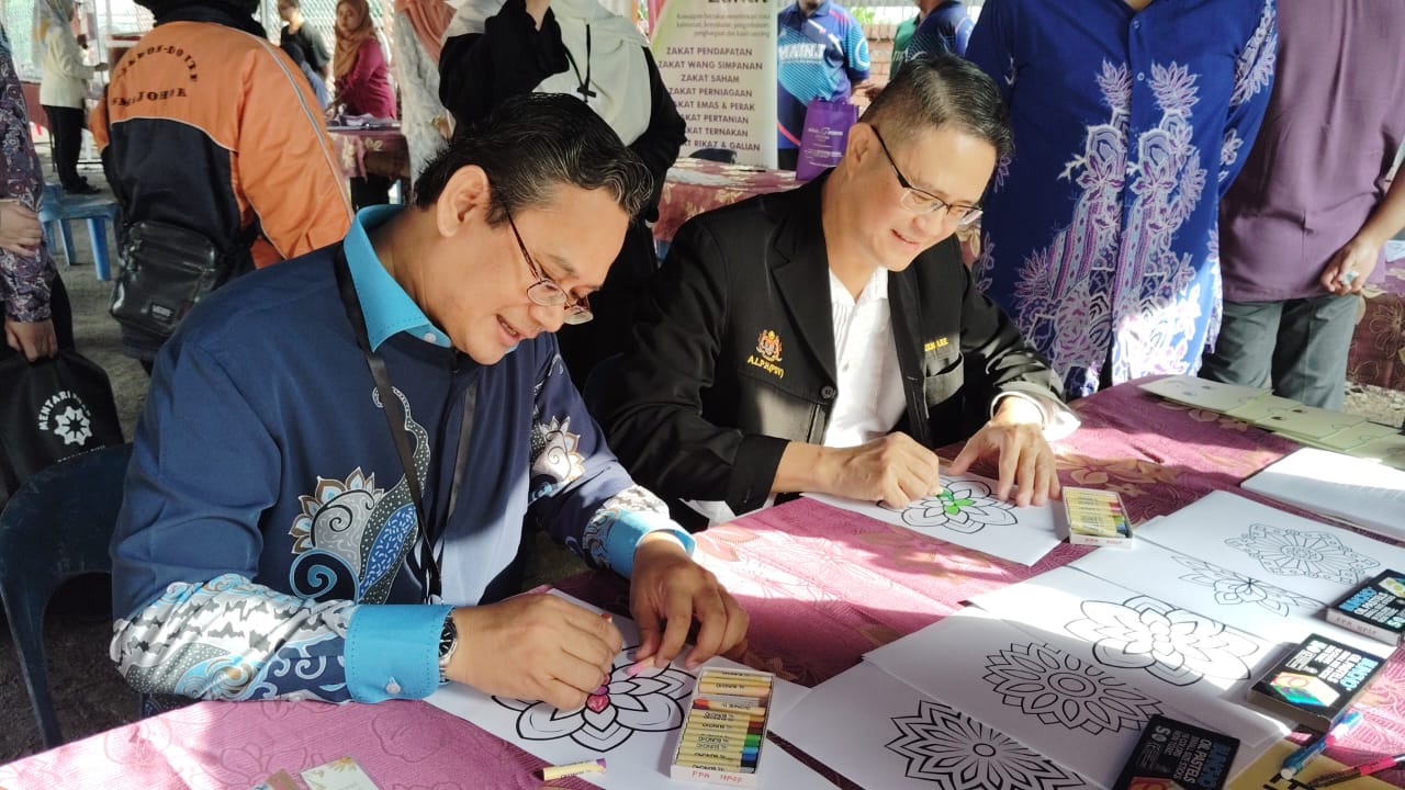 (已签发)柔:***版四头***麻坡医院“社区心理健康中心” 协助精神困扰者走出阴霾