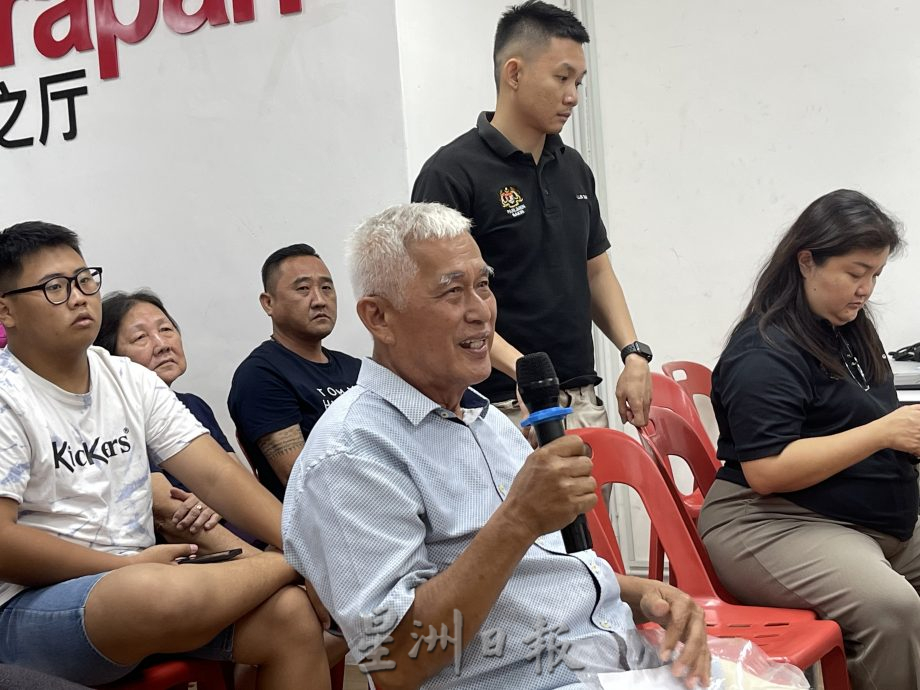 (已签发)柔:**版头**公民权申请累计14万 陈泓宾:盼当局简化尽快处理