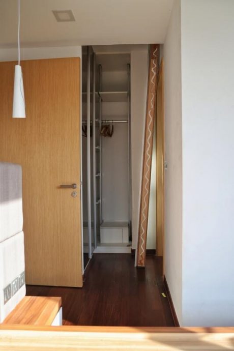 (已签发)柔:狮城二三事:公寓屋主申诉:出租仅半年租客留烂摊子 清理费需逾3万令吉