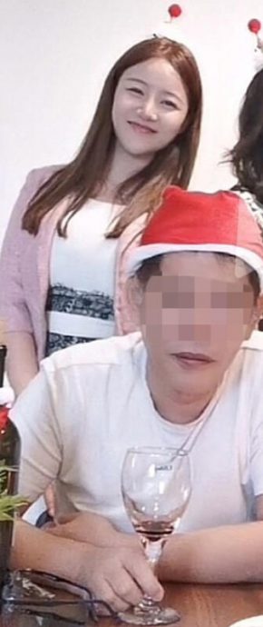 (已签发)柔:狮城二三事:夜店女经理涉捅死情郎 被告曾与死者经营服饰店