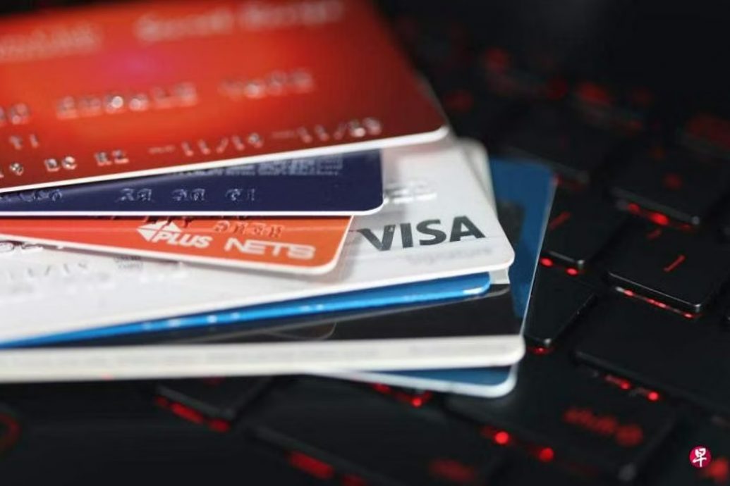 (已签发)柔:狮城二三事:开9新户头供网友收逾62万令吉诈骗款 男子监20周