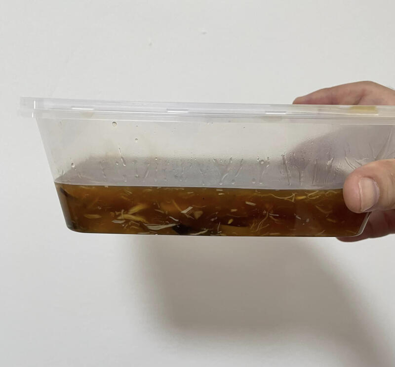 (已签发)柔:狮城二三事:母亲节花133新元订餐 男子诉:价值47新元 鱼鳔鲍鱼汤汤料少