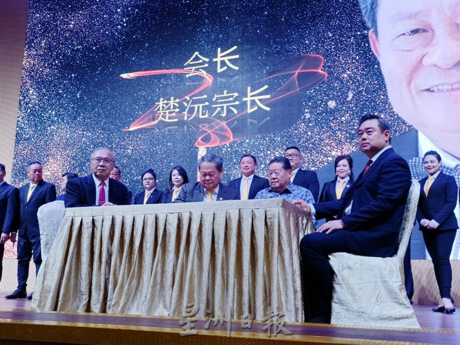 （已签发）柔：***社团版头***黄楚沅：不争抢会长职 齐心协力最重要