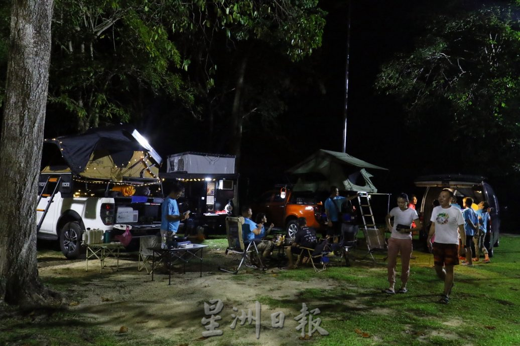 (已签发)柔:视频|封面文1:逾百马新露营车发烧友,相聚南马车宿露营集会