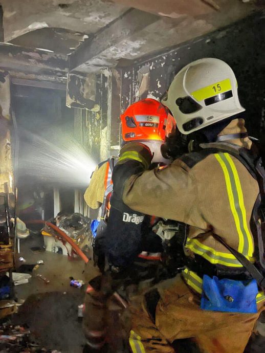 （已签发，取代前文）柔：狮城二三事：组屋凌晨大火 椰浆饭摊主丧命