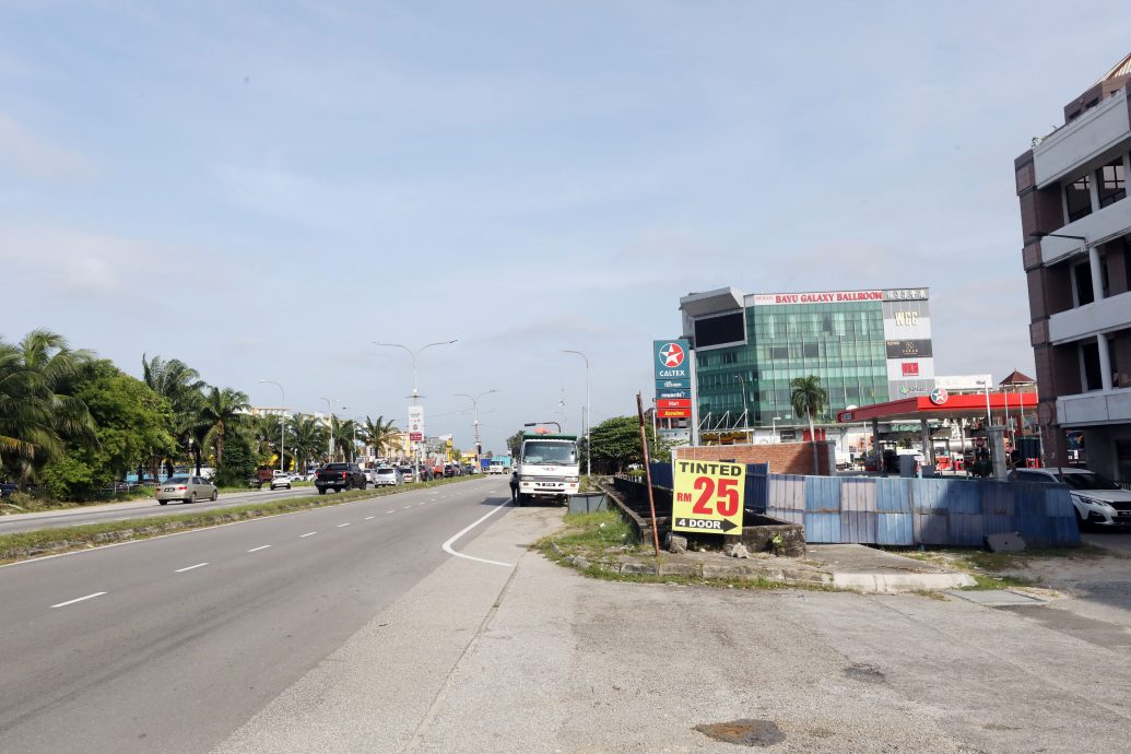 （版2头）大都会/危亭迟迟未拆除重建，州议员再三反映终拆除