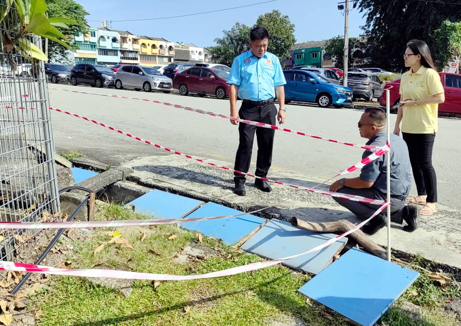 (版2头)大都会/校门前基设欠佳