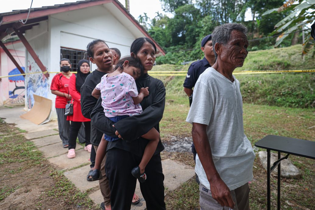 (版3下面)大都会/小画页-投票日