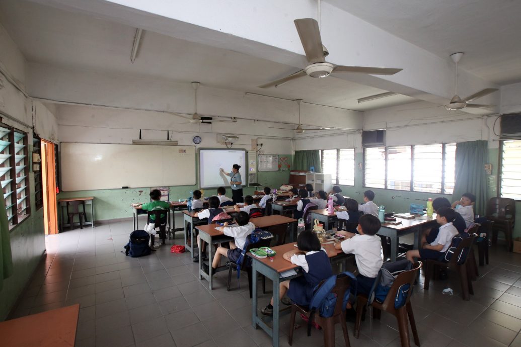 (版4头)大都会/中国华小 Econsave星洲华教义演/6图+motif