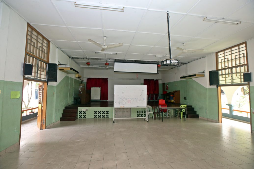 (版4头)大都会/中国华小 Econsave星洲华教义演/6图+motif