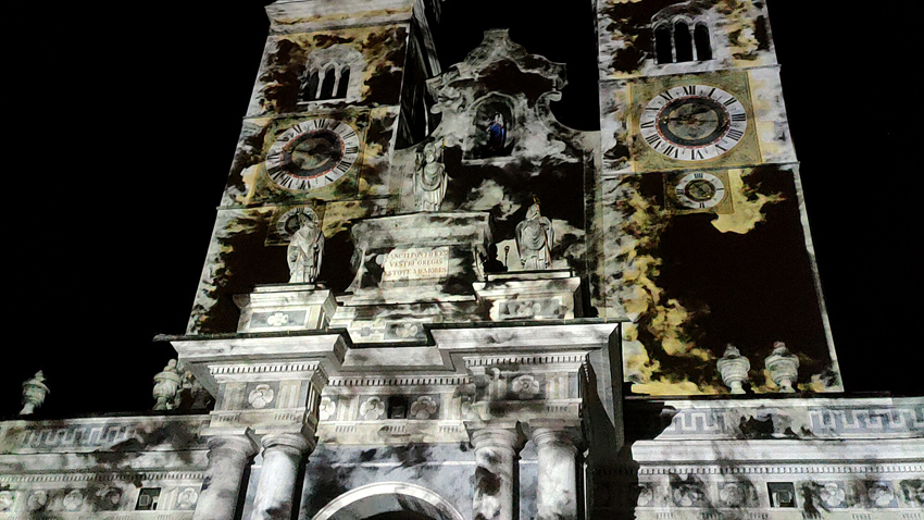 Kim Teoh／水与光艺术节