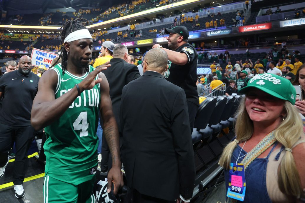 NBA季后赛|客场逆转溜马连胜3场 绿衫军晋总决赛仅1胜