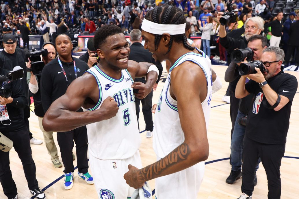 NBA季后赛|抢七最大逆转秀扳倒卫冕军 木狼阔别20年再闯西决