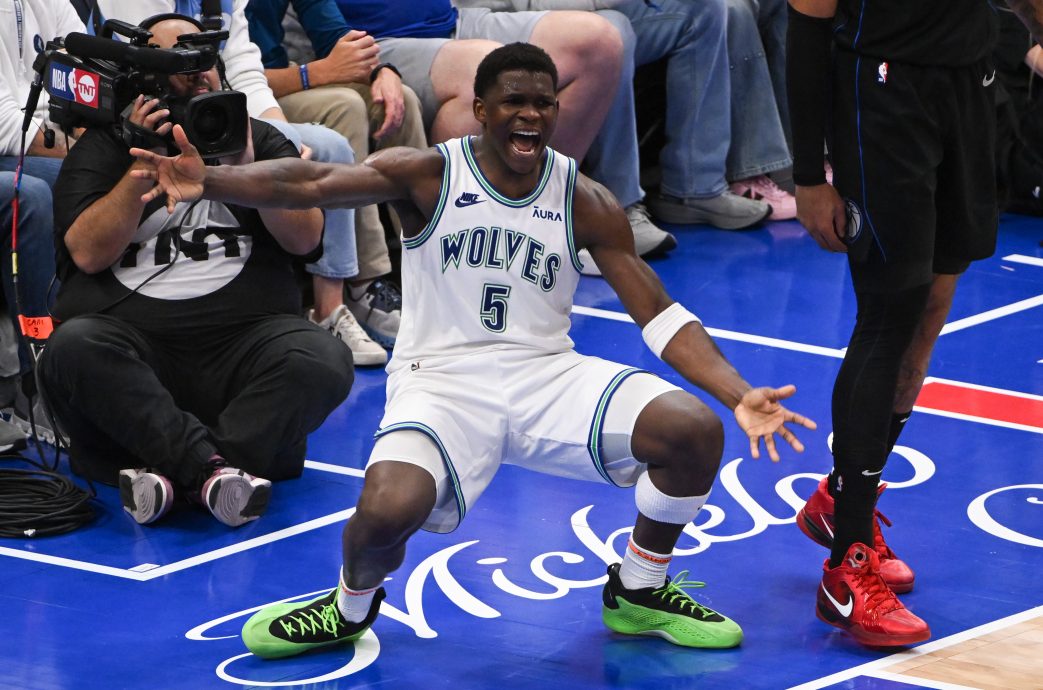 NBA西部决赛|东契奇终场前3秒准绝杀 独行侠客场2连胜木狼