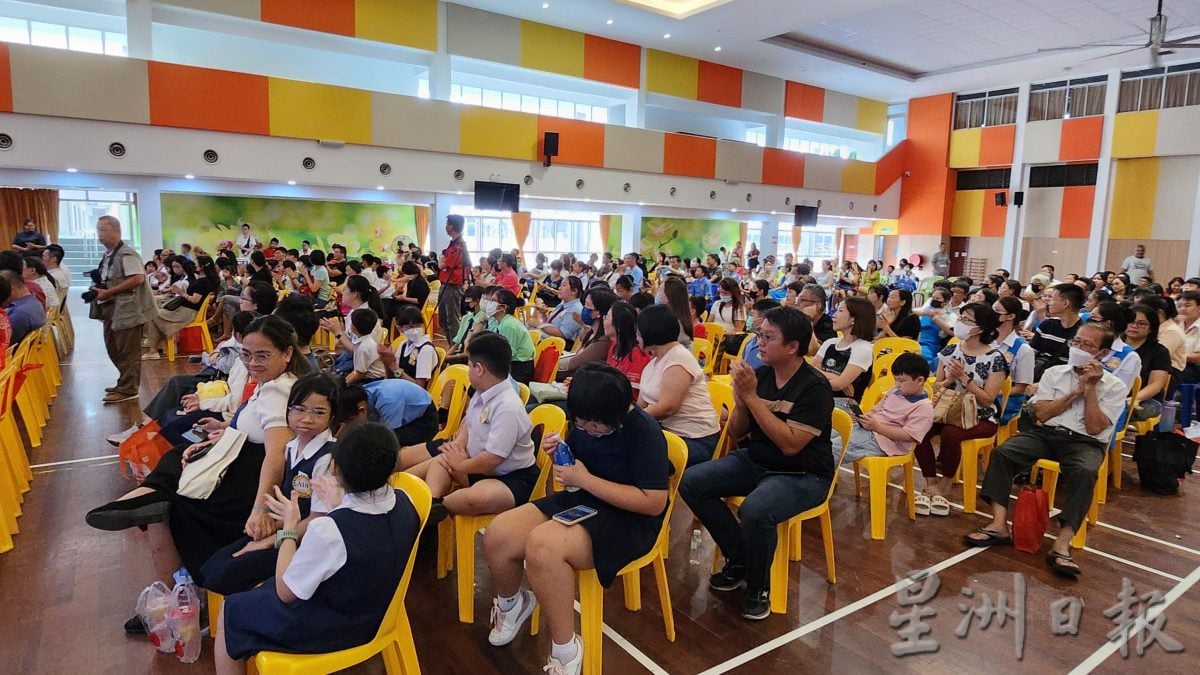 NS4主文/办卡拉OK比赛不如办诗歌朗诵比赛,谢琪清吁乡团会馆办学术性活动让学生参与