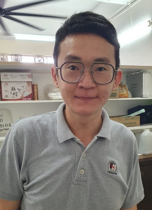 NS芙蓉/气候阴晴不定易中暑,中药行求诊者激增