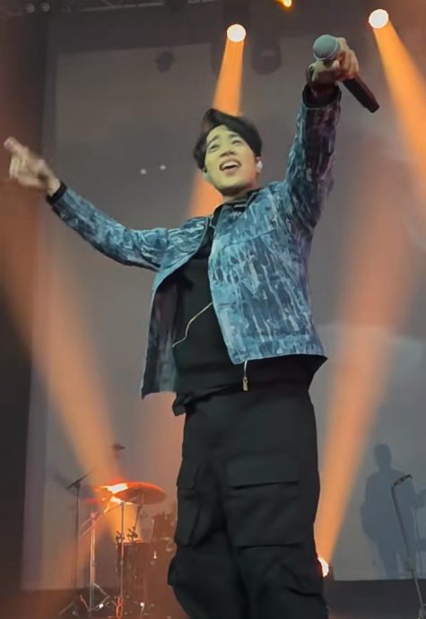 Tank口误吉隆坡变新加坡 被全场歌迷起哄