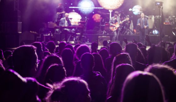 Tom Phan／隐藏在市区的一场演出