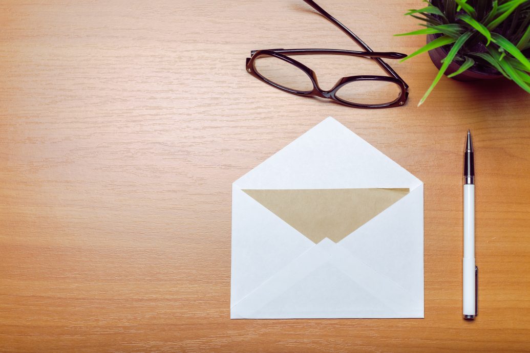 16/6 城人小说——无声的信／日光／刘浥恒 Low Yee Heng／050801-04-0164／vennislow073@gmail.com／1-54068-0001380-3(RHB Bank)