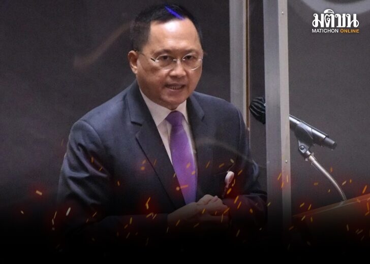 2首相官司缠身怎么办？泰“钦天监”：没事的啦