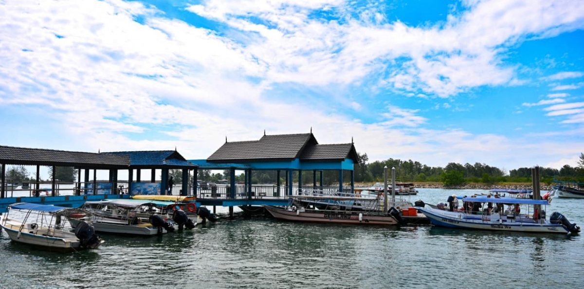 东5:登州政府拨款4万令吉提升马江码头,解决退潮时船艇难以停泊的问题。