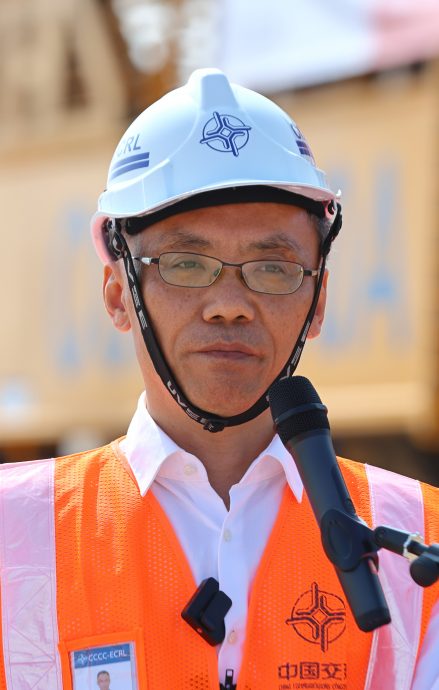 东铁第二阶段铺轨完成,今年料完成300公里铁轨线路。