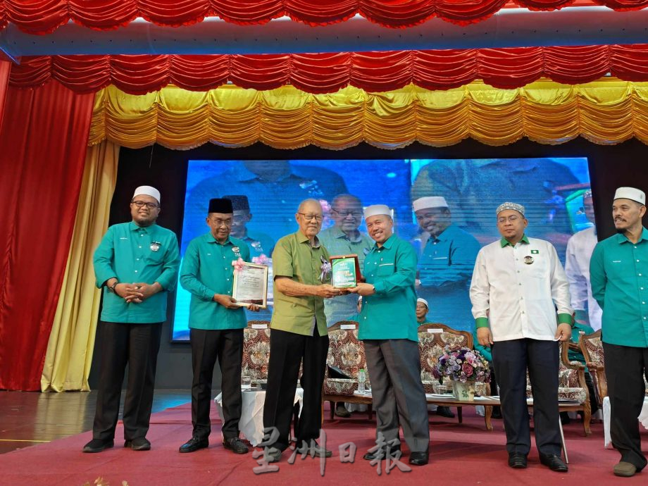 东:伊斯兰党总秘书拿督斯里达基尤丁表示,伊党将在下届大选收复失地,夺回丹州哥打拉玛州议席。