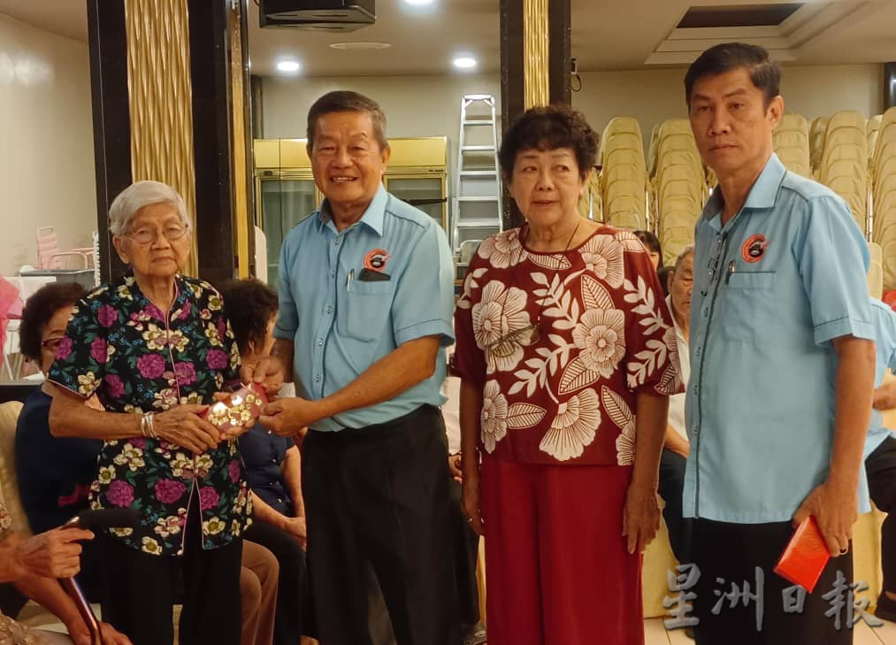 东：彭亨州安溪同乡会双亲节晚宴