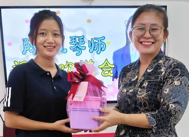 东:文德里和吉拉央华小2老师互调