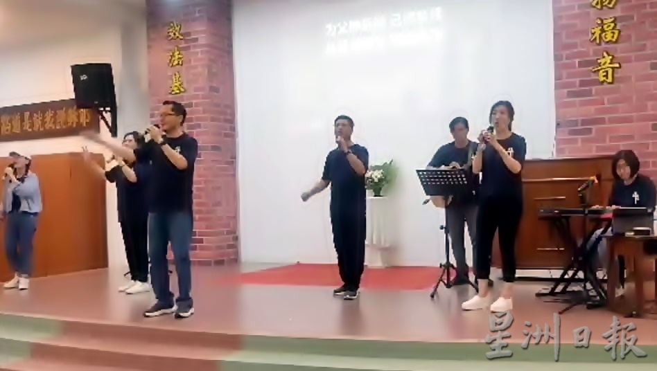 东:直凉基督教会办两场蒙福音乐会