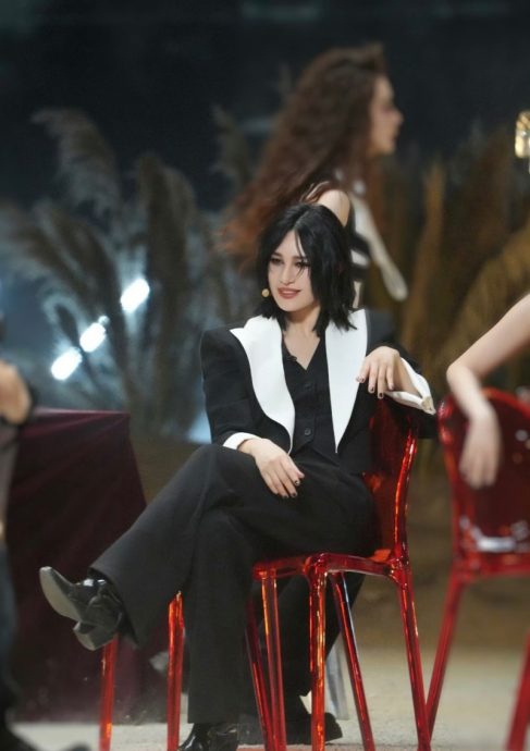 乘风2024|陈昊宇逆袭C位成团爆争议 网酸:最水冠军