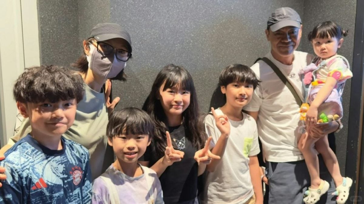 偕郭蔼明与小孩合照惹网叹 刘青云曾揭不生育原因