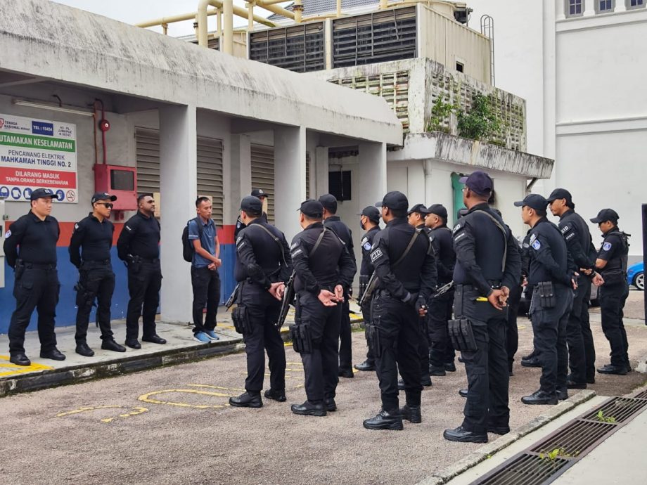 全国:乌鲁地南警局袭击,警员2死1伤案:凶徒5名家人遭提控,凶徒父兄或面对终身监禁