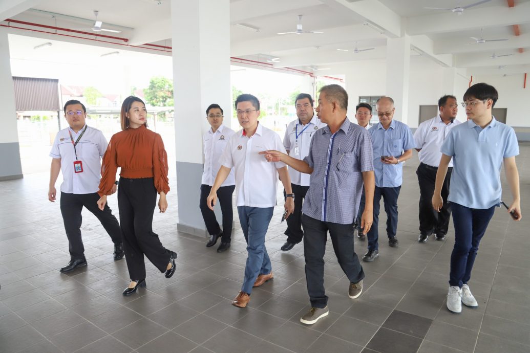 全国:新闻:柔培才华小623开课,首批273名学生入学