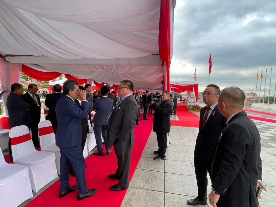 内阁部长准备迎接李强