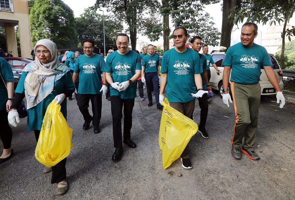 决定与冠病病毒共存·卫长:人民恢复正常生活
