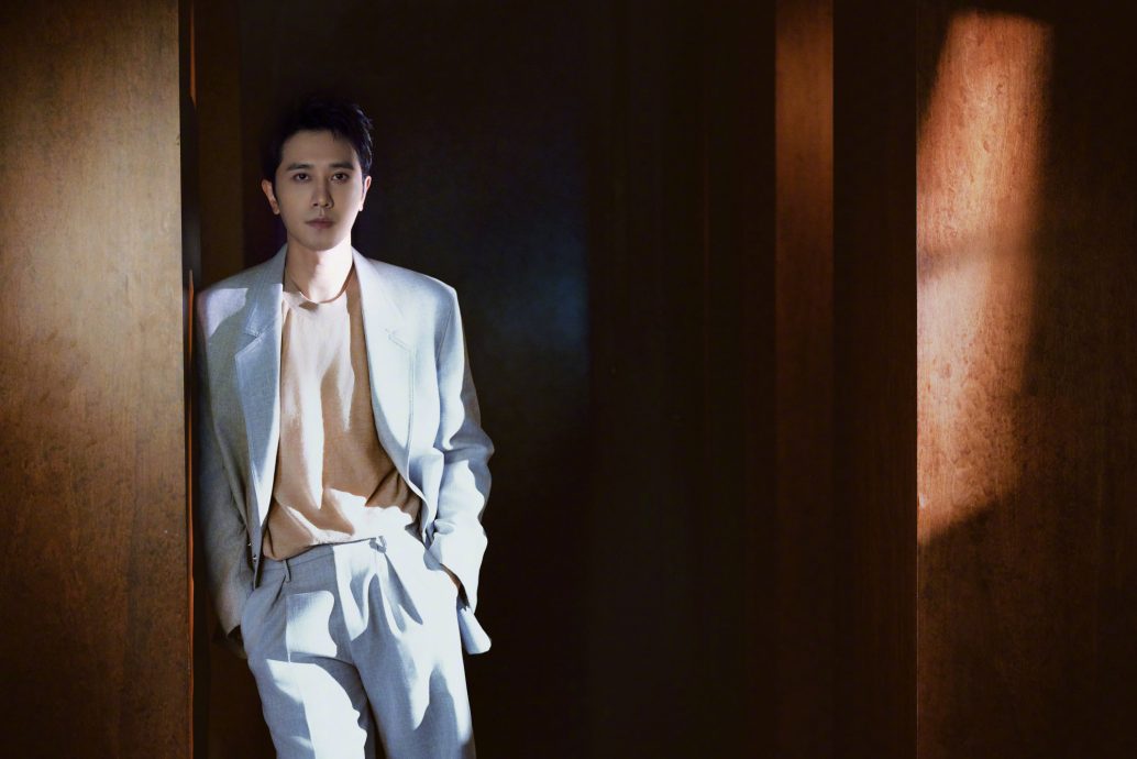 刘亦菲新剧吻戏密集 ​2集与彭冠英亲了15次