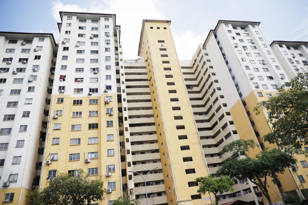 单身无法租人民组屋 住户:DBKL可否帮找伴侣?