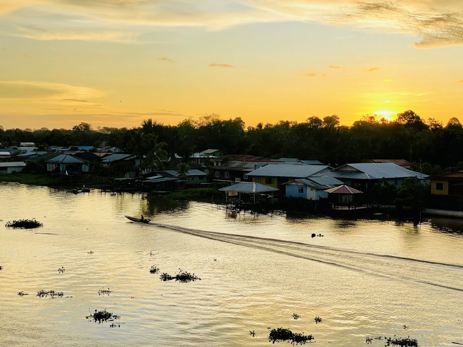 发现砂拉越/中砂大城小镇自驾旅游