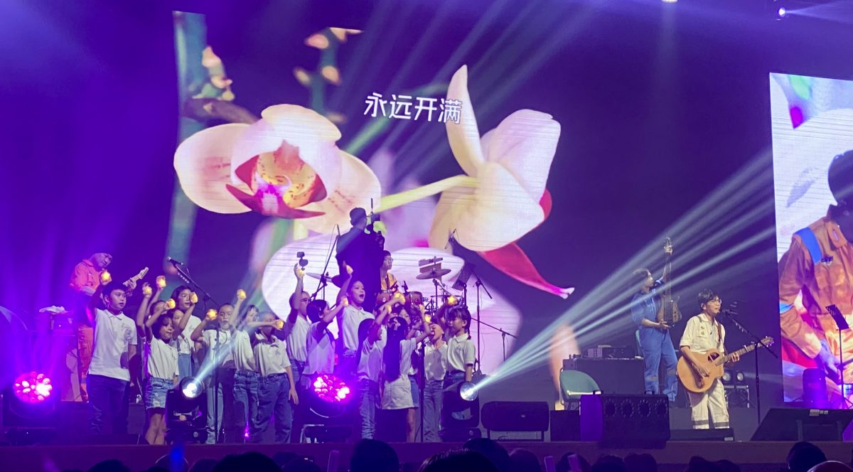 可做版头//大都会-杜韩念不看乐谱慈善唱说会/滨华中学巴生站筹获110万