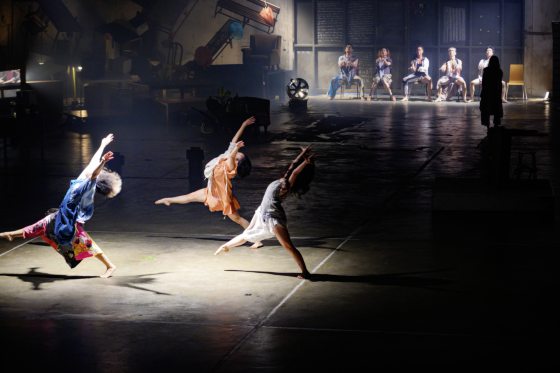 叶伟章／跨世纪城市狂想曲──专访编舞家骆素琴