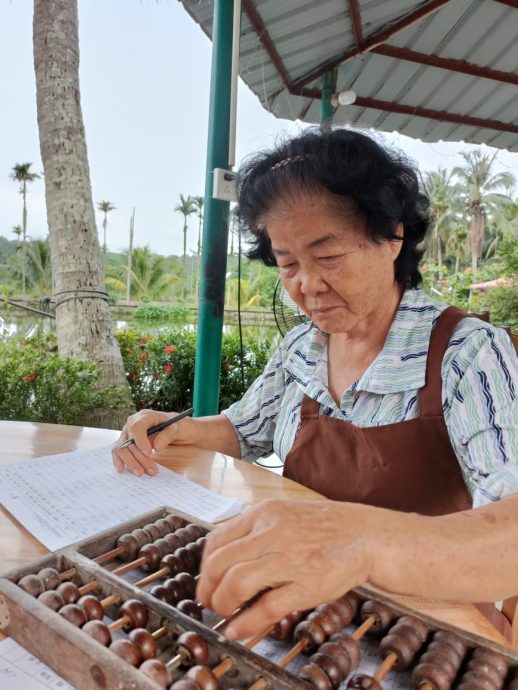 吴宝莲/每日一篇/大马人在中国/国际组10/7/大马人在中国/吴宝莲