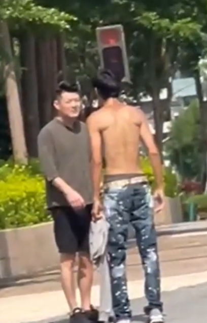 唐治平街头半裸肋骨尽现 自曝把台居留证丢沟渠