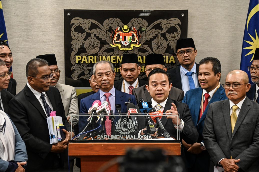 国会/ 国会声浪表决通过动议.旺赛夫“失言”被交特委会!