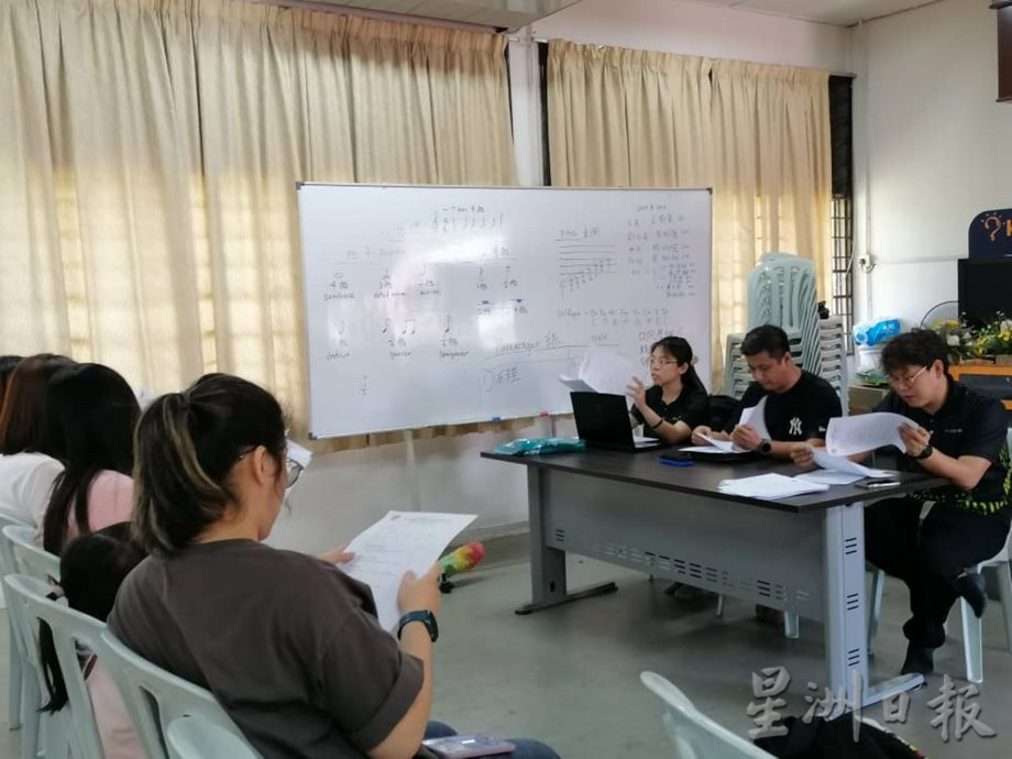 士满慕校友会11月办筹款晚宴,助提升母校乐队器材。