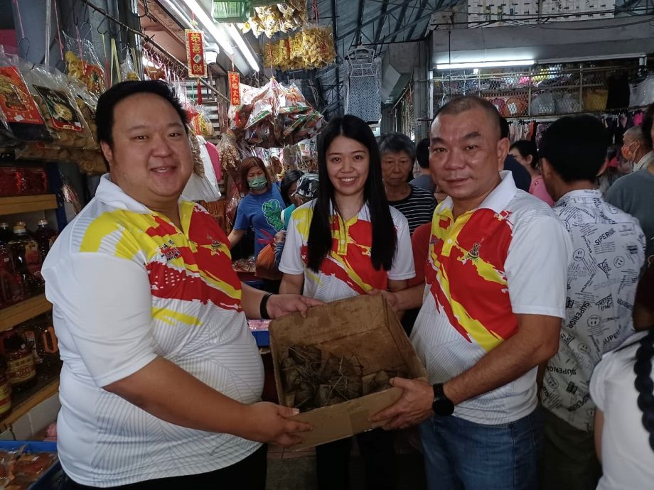 大都会/“电缆贼”三番四次出现在锡米山新村13路