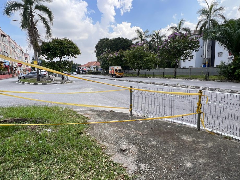 大都会/行人道铁网栅栏脱落