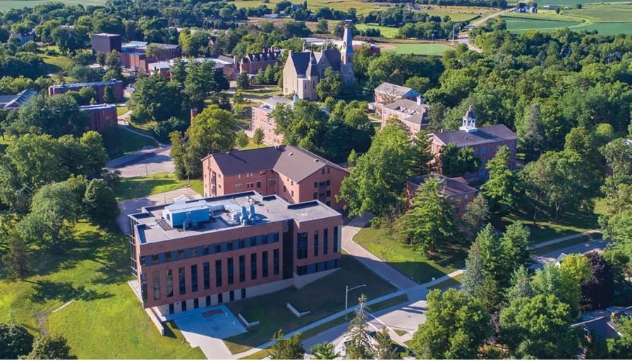 天下事 主文 4名美国籍讲师吉林遇刺