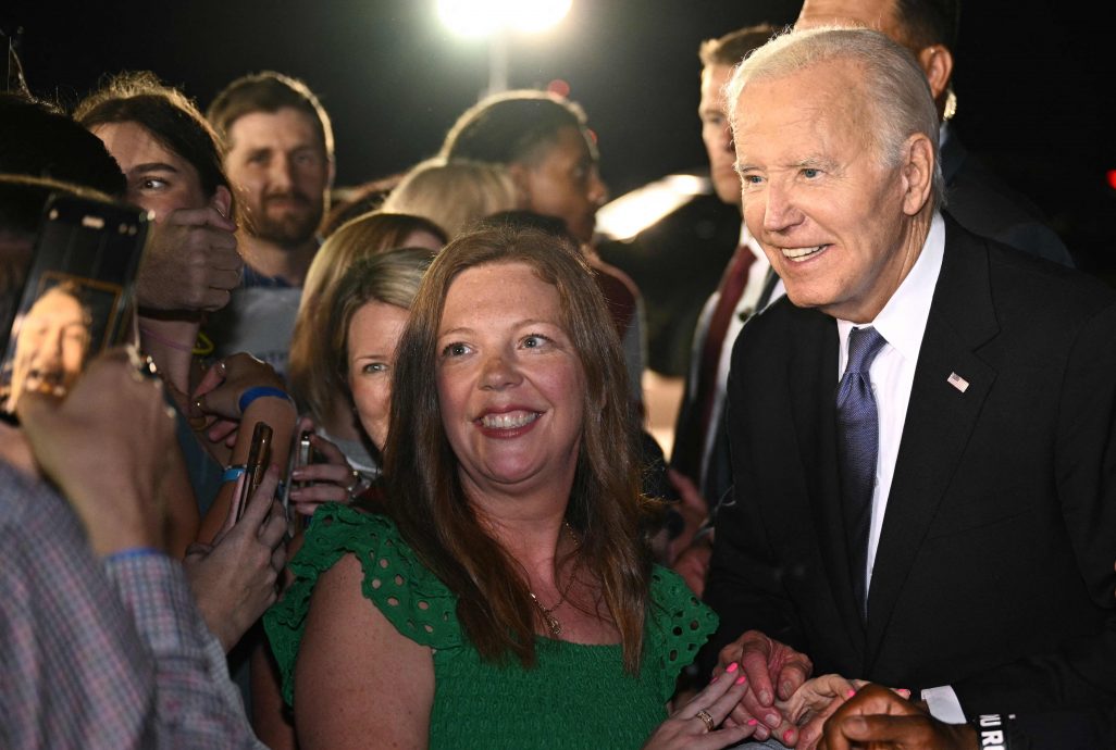 天下事 主文) CNN:拜登辩论表现让党内暗呼完蛋 党内出现换人声音